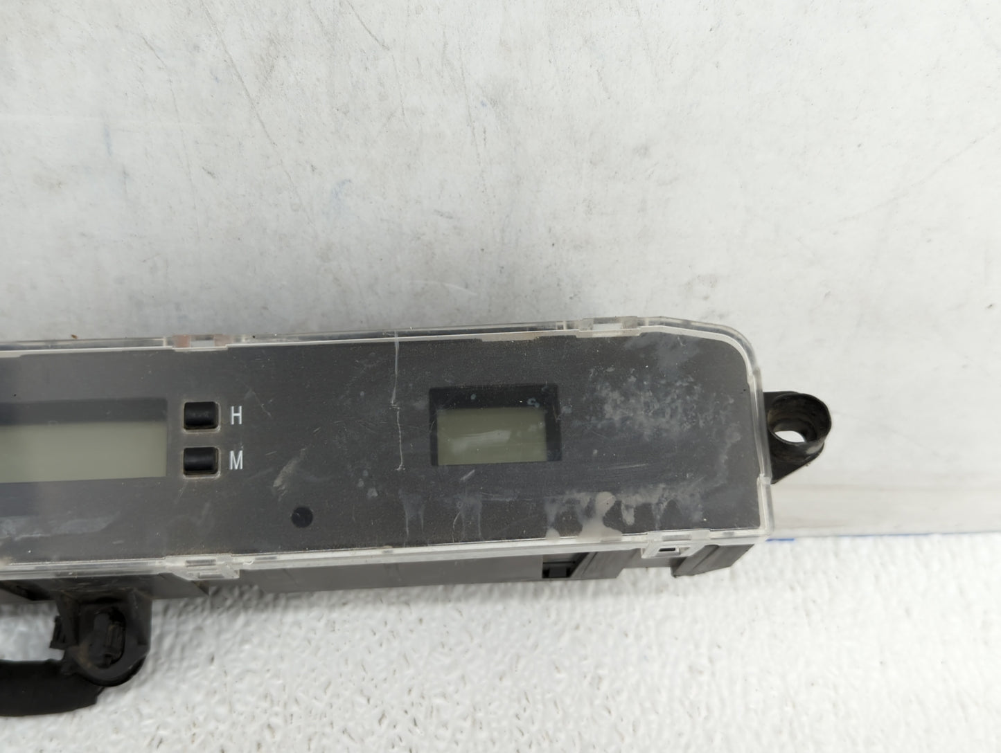 2006 Toyota Solara Digitial Dash Clock P/N:83910-AA032 Fits OEM Used Auto Parts - Oemusedautoparts1.com