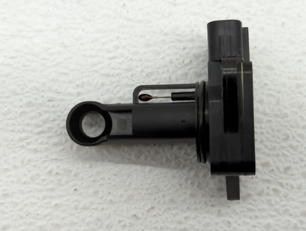 2004-2008 Toyota Solara Mass Air Flow Meter Maf Sensor 555683 - Oemusedautoparts1.com