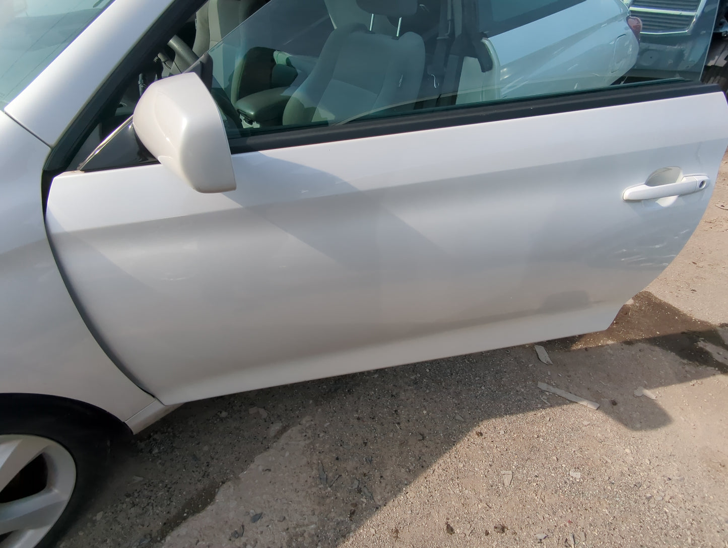2004-2008 Toyota Solara Driver Front Door Oem - Oemusedautoparts1.com
