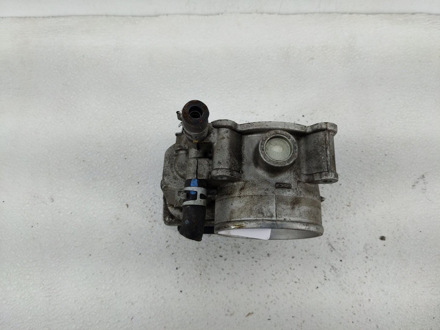 2005-2015 Toyota Tacoma Throttle Body P/N:22030-0P010 Fits Fits 2003 2004 2005 2006 2007 2008 2009 2010 2011 2012 2013 2014 