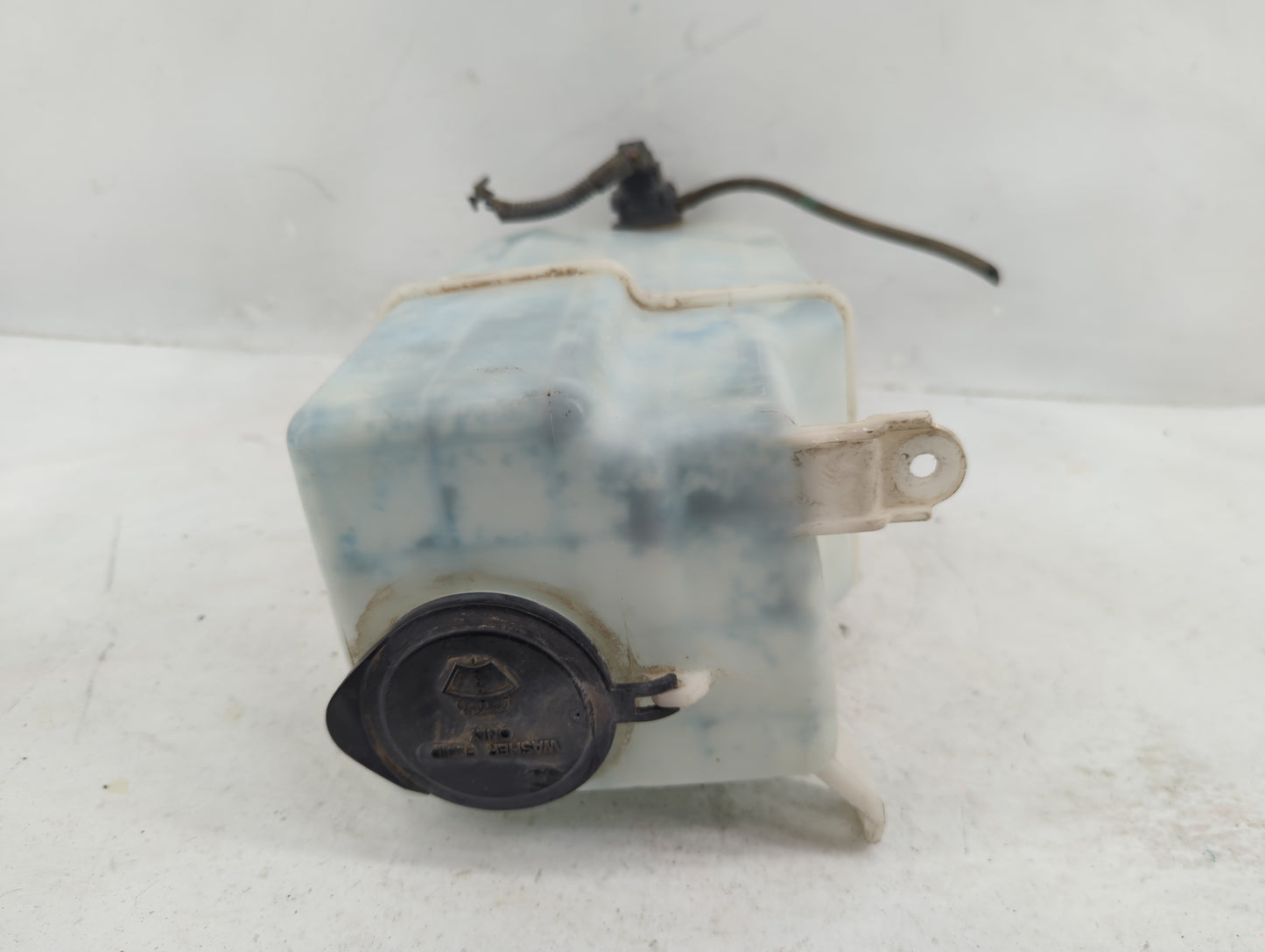 2005-2015 Toyota Tacoma Windshield Washer Fluid Reservoir Bottle Oem - Oemusedautoparts1.com