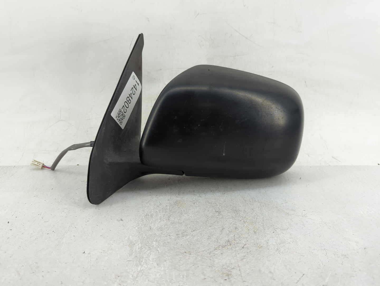 2005-2011 Toyota Tacoma Driver Side View Mirror - Left Door Mirror OEM Used - Oemusedautoparts1.com