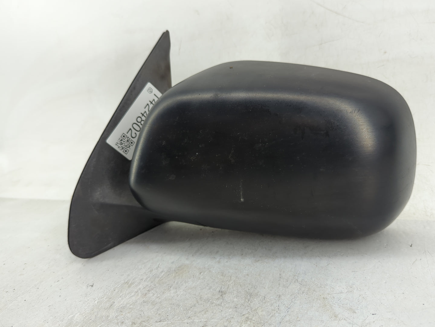 2005-2011 Toyota Tacoma Driver Side View Mirror - Left Door Mirror OEM Used - Oemusedautoparts1.com