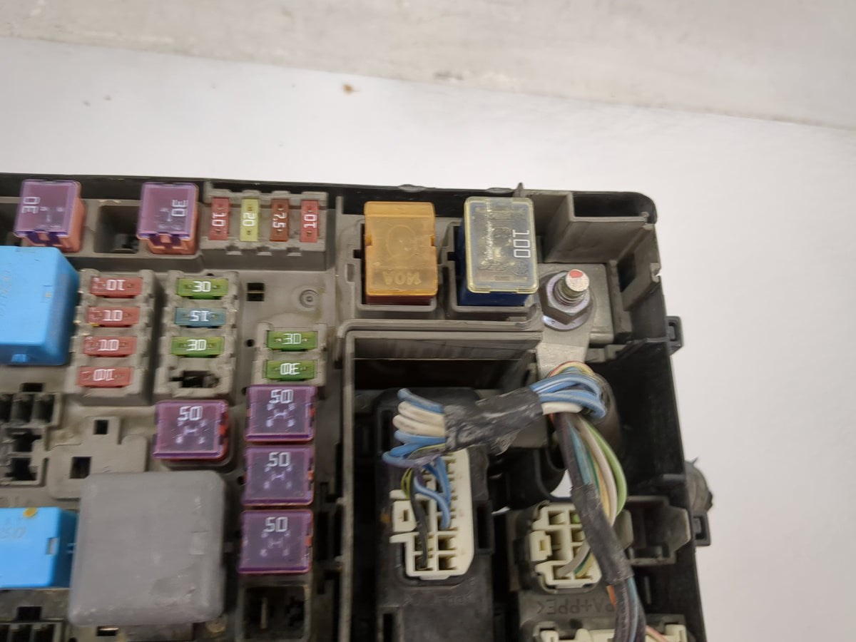 2005-2011 Toyota Tacoma Fusebox Fuse Box Panel Relay Module Fits Fits 2005 2006 2007 2008 2009 2010 2011 OEM Used Auto Parts