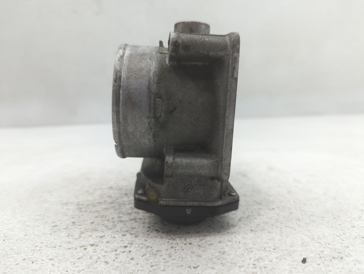 2005-2015 Toyota Tacoma Throttle Body P/N:22030-0P010 Fits Fits 2003 2004 2005 2006 2007 2008 2009 2010 2011 2012 2013 2014 