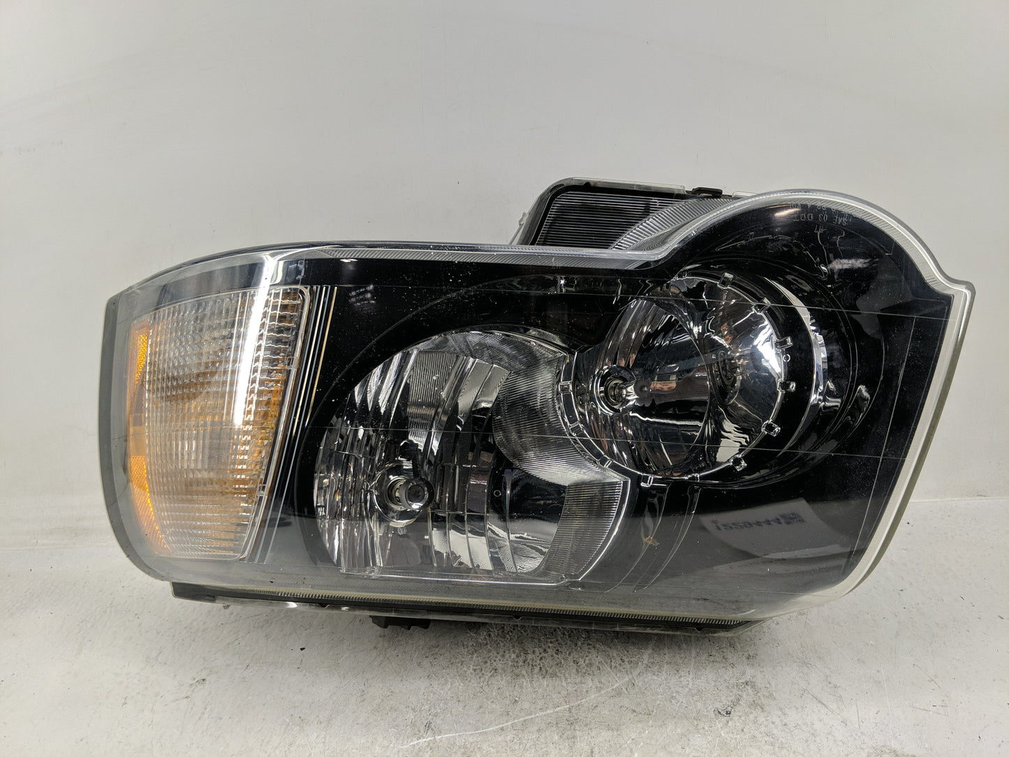 2005-2006 Toyota Tundra Passenger Right Oem Head Light Headlight Lamp - Oemusedautoparts1.com