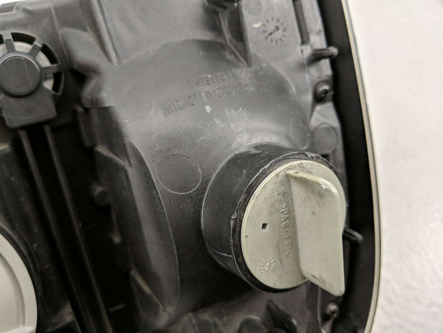 2005-2006 Toyota Tundra Passenger Right Oem Head Light Headlight Lamp - Oemusedautoparts1.com