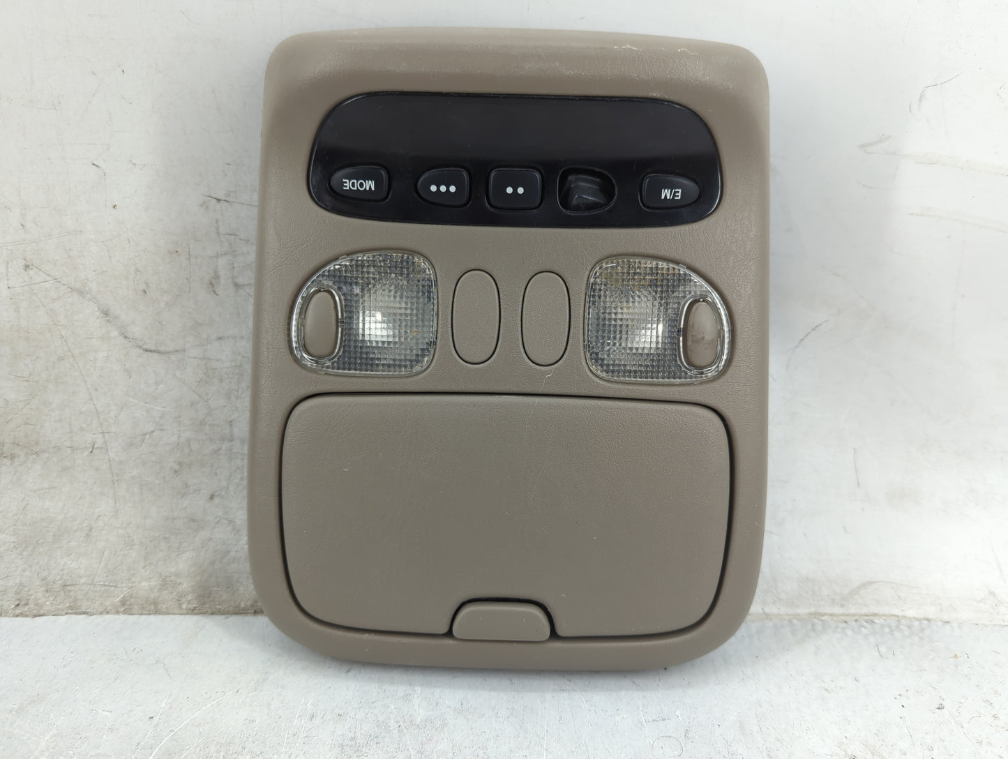 2006 Toyota Tundra Overhead Roof Console Tan - Oemusedautoparts1.com