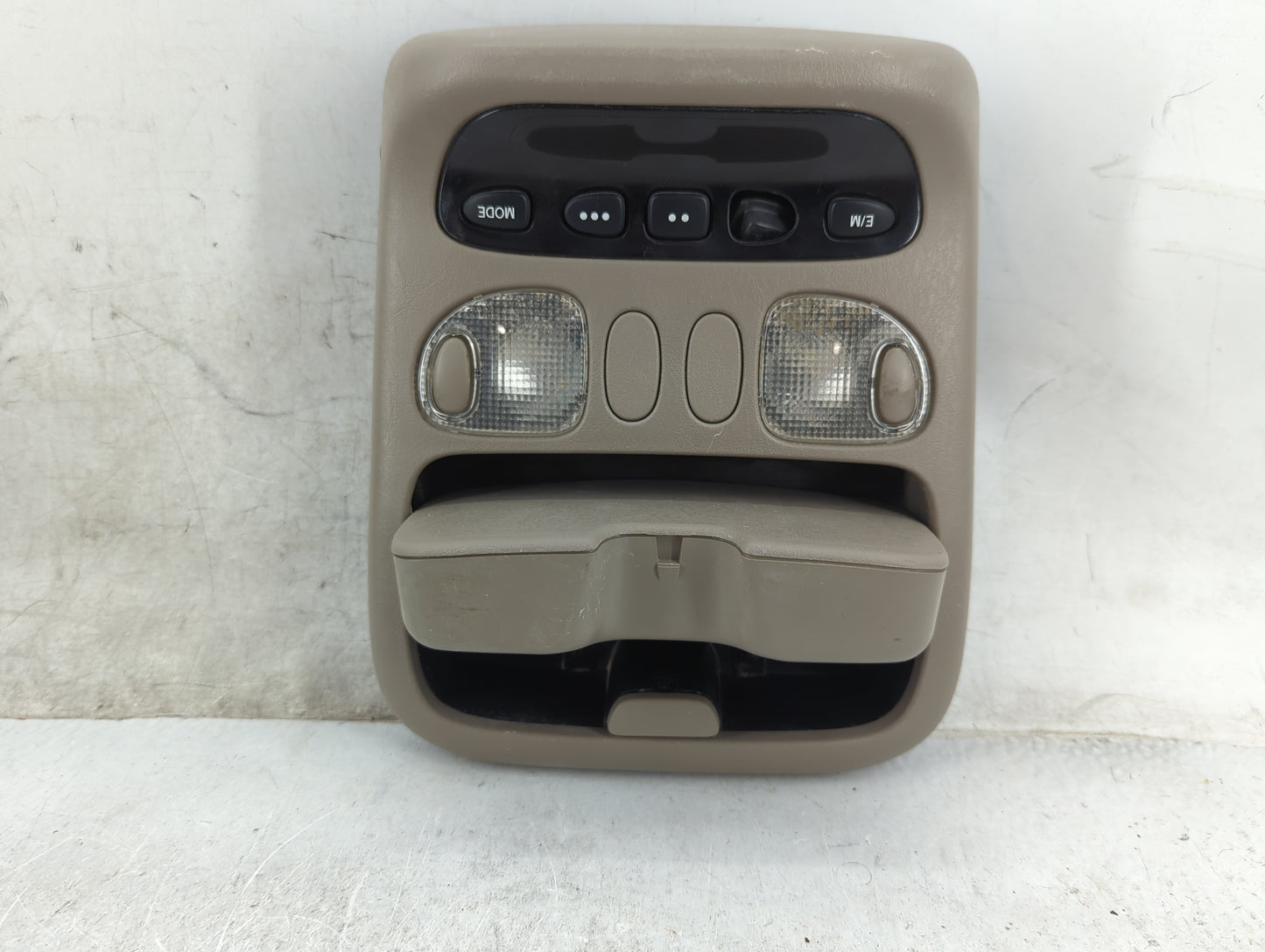 2006 Toyota Tundra Overhead Roof Console Tan - Oemusedautoparts1.com
