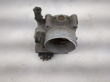2005-2009 Toyota Tundra Throttle Body P/N:22030-0F010 Fits Fits 2005 2006 2007 2008 2009 OEM Used Auto Parts