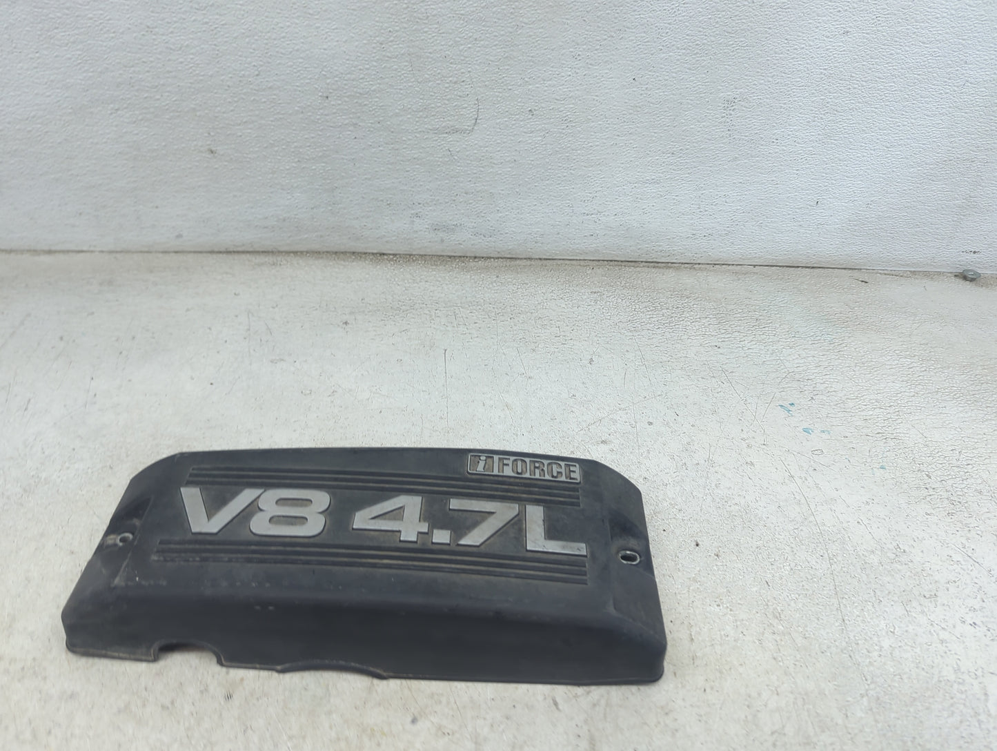 2006 Toyota Tundra Engine Cover Black - Oemusedautoparts1.com