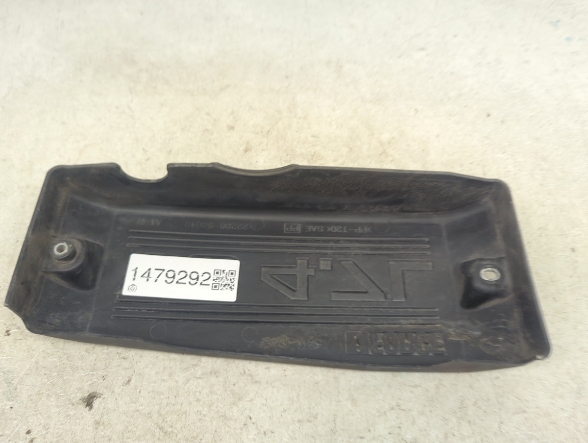 2006 Toyota Tundra Engine Cover Black - Oemusedautoparts1.com