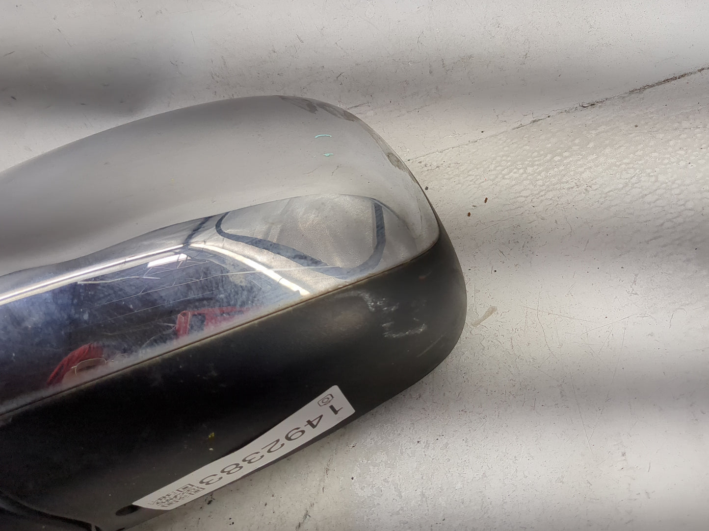 2004-2006 Toyota Tundra Driver Side View Mirror - Left Door Mirror OEM Used - Oemusedautoparts1.com