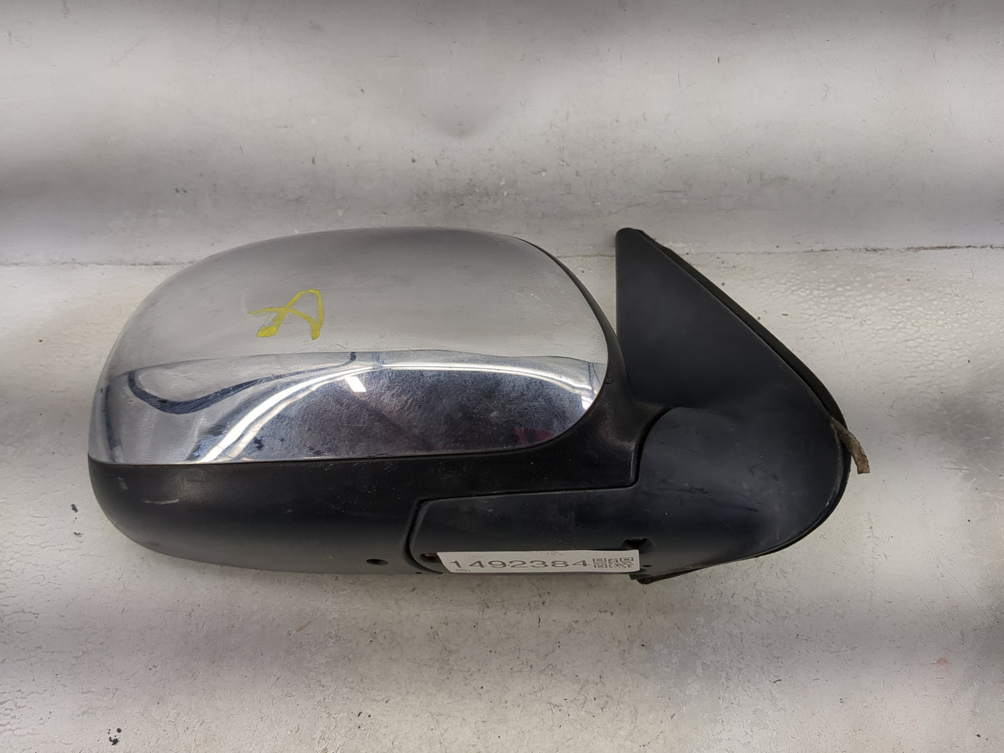 2004-2006 Toyota Tundra Passenger Side View Mirror - Right Door Mirror OEM Used - Oemusedautoparts1.com