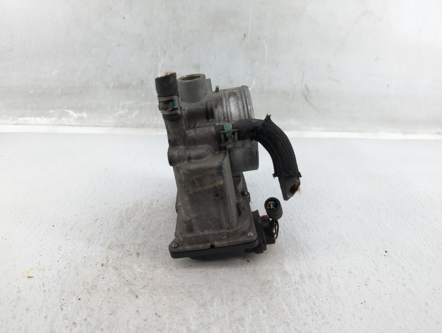 2005-2011 Toyota Tundra Throttle Body P/N:1G21 0940 Fits Fits 2003 2004 2005 2006 2007 2008 2009 2010 2011 2012 2013 2014 20