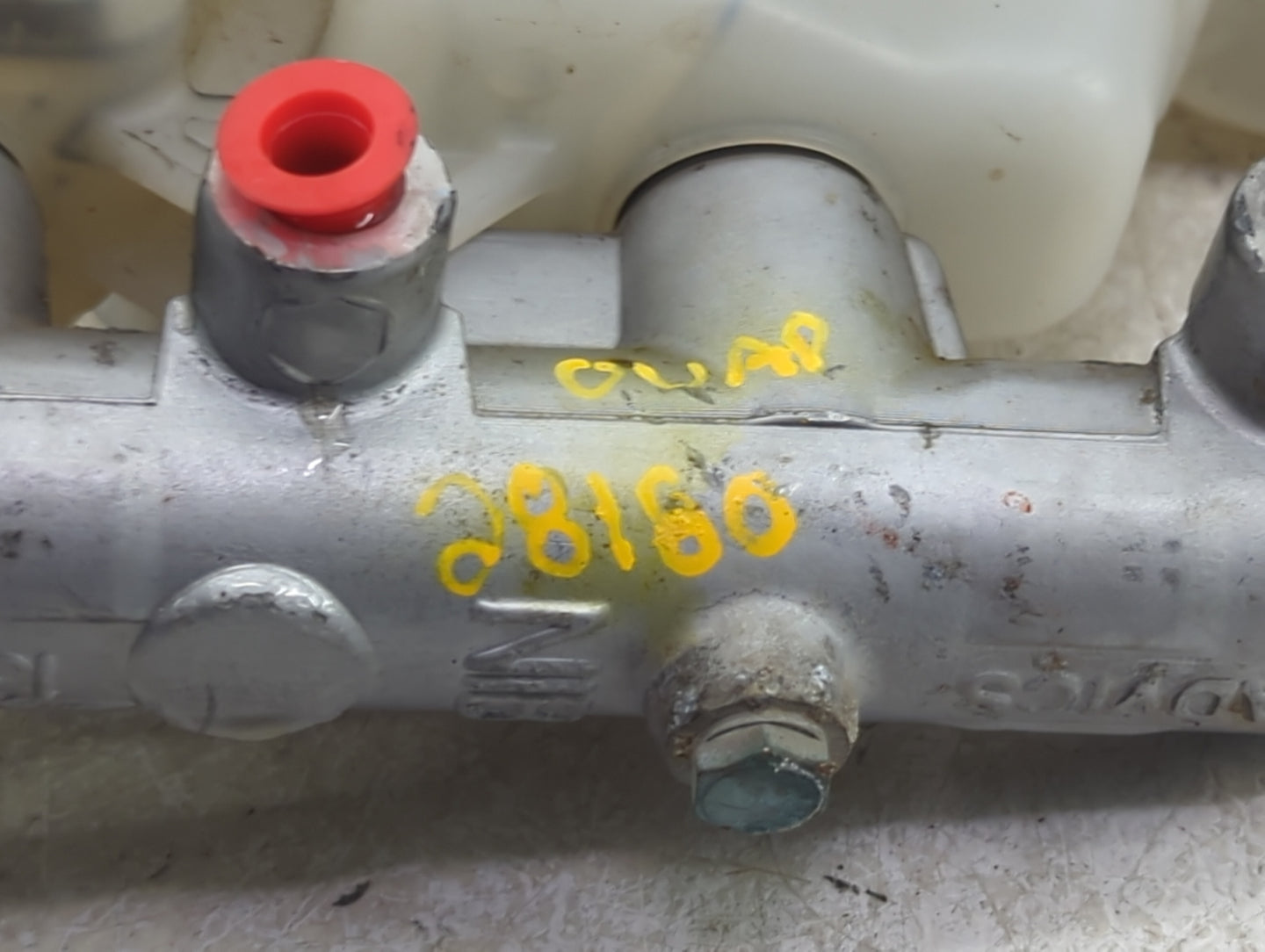 2006-2012 Toyota Yaris Brake Master Cylinder - Oemusedautoparts1.com