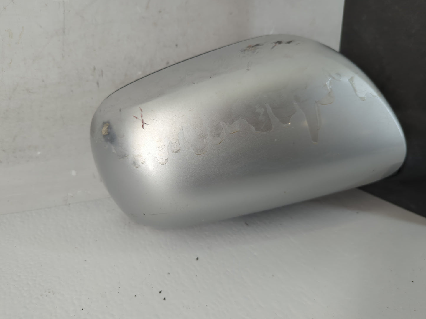 2006-2011 Toyota Yaris Driver Side View Mirror - Left Door Mirror OEM Used - Oemusedautoparts1.com