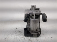 2006 Volkswagen Beetle Throttle Body P/N:07K 133 062 B Fits Fits 2005 OEM Used Auto Parts - Oemusedautoparts1.com