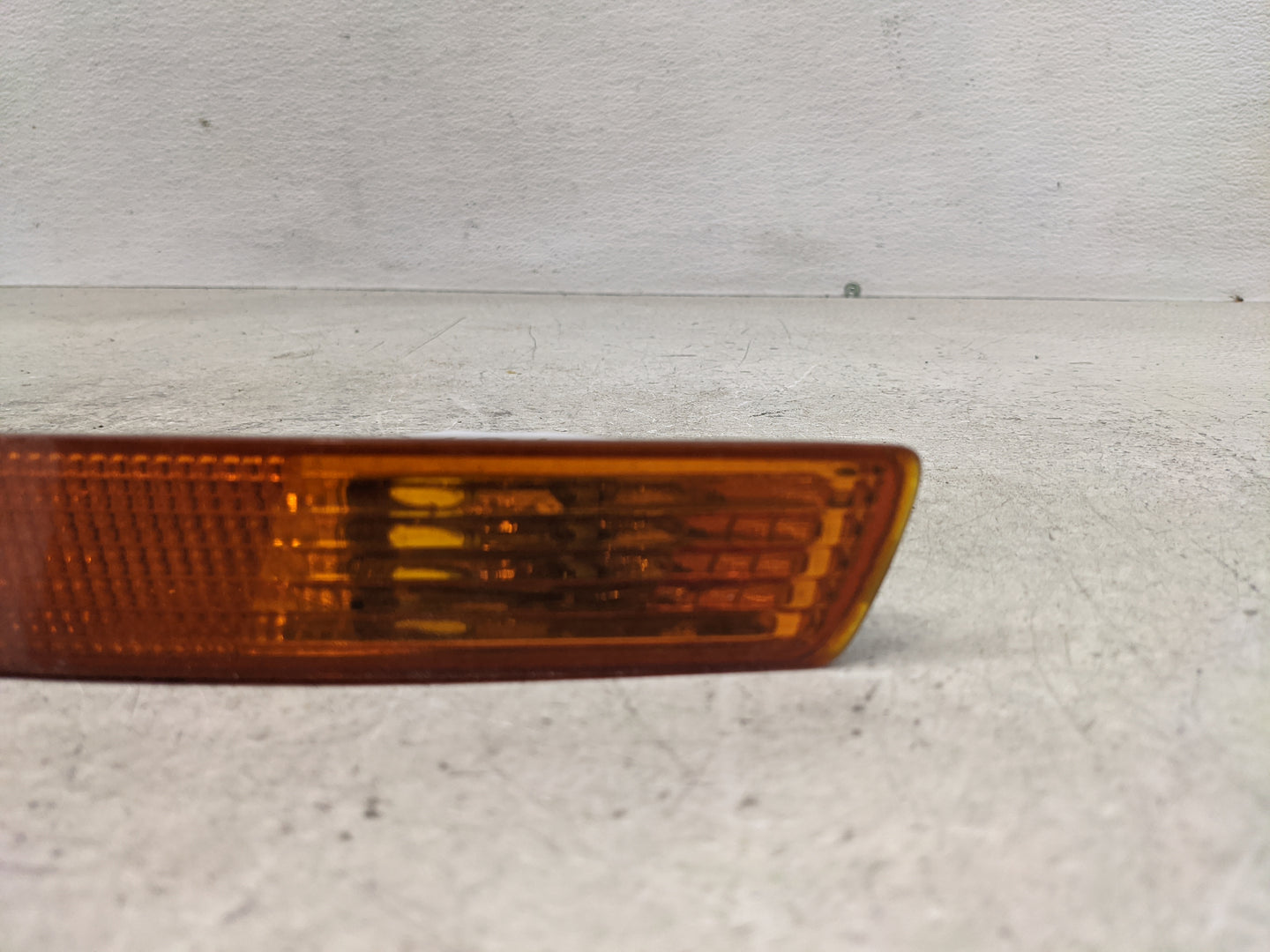 2006-2010 Volkswagen Beetle Tail Light Assembly Passenger Right OEM Fits Fits 2006 2007 2008 2009 2010 OEM Used Auto Parts -
