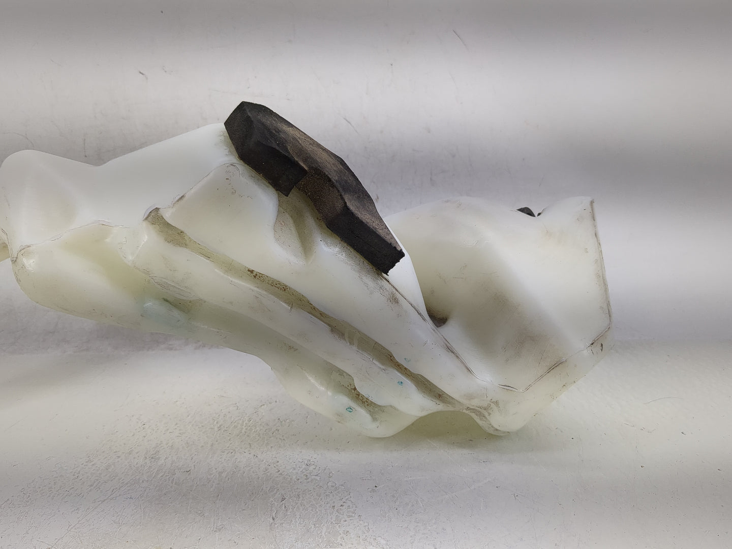 2006-2010 Volkswagen Beetle Windshield Washer Fluid Reservoir Bottle Oem - Oemusedautoparts1.com
