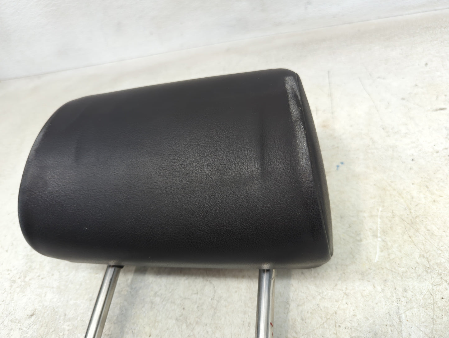 2006 Volkswagen Beetle Headrest Head Rest Front Driver Passenger Seat - Oemusedautoparts1.com