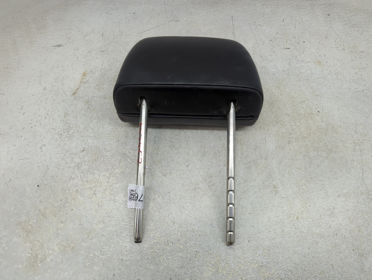 2006 Volkswagen Beetle Headrest Head Rest Front Driver Passenger Seat - Oemusedautoparts1.com
