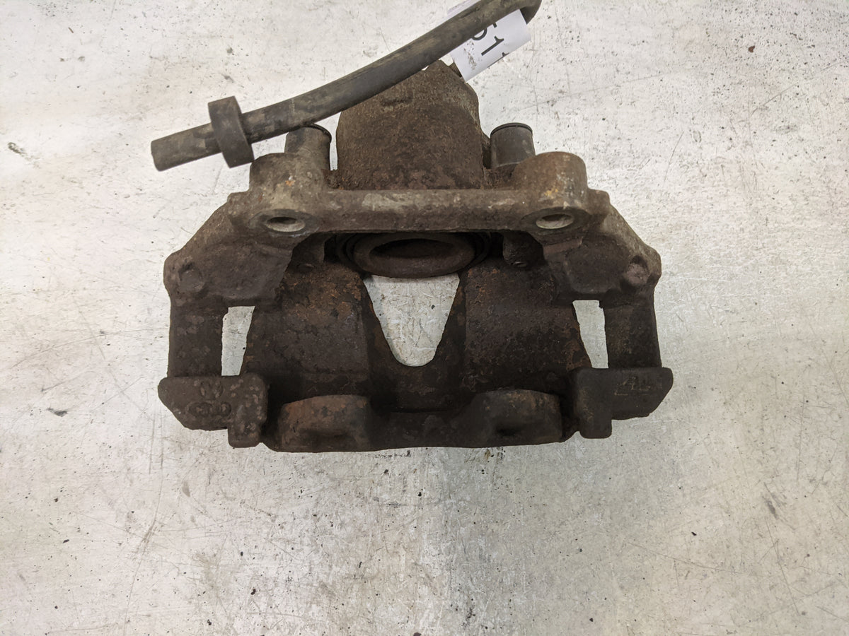 2006 Volkswagen Beetle Front Passenger Right Brake Caliper - Oemusedautoparts1.com