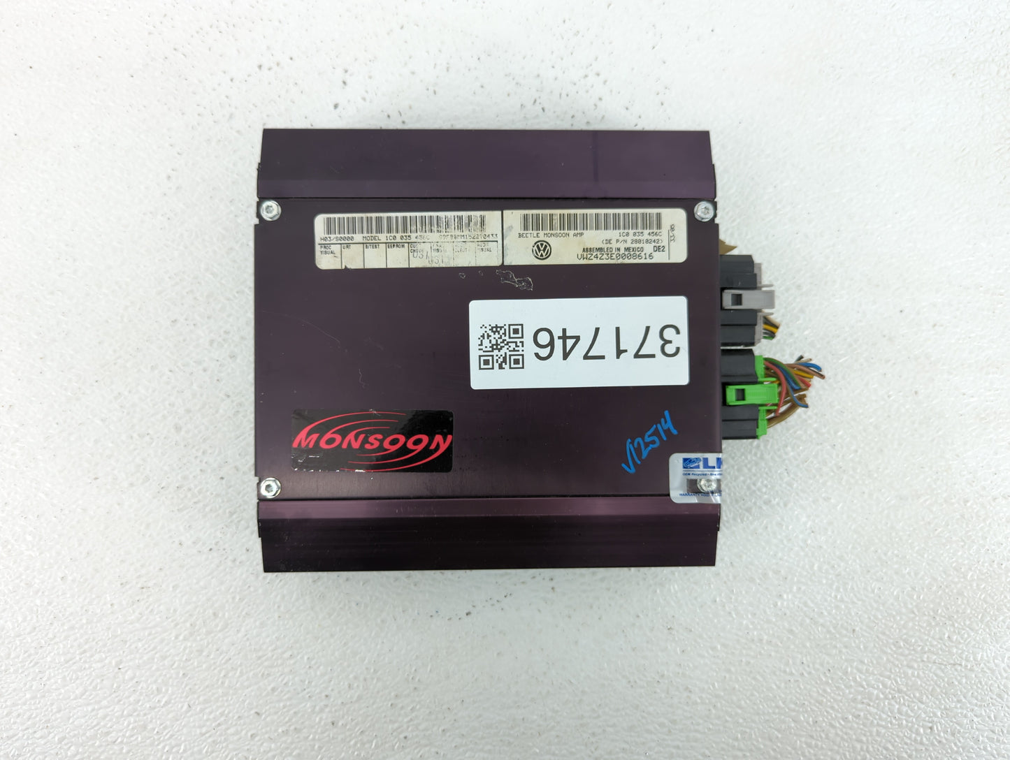 2006 Volkswagen Beetle Am Fm Cd Player Radio Receiver - Oemusedautoparts1.com