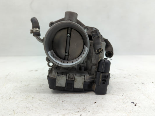 2006 Volkswagen Beetle Throttle Body P/N:07K 133 062 B Fits Fits 2005 OEM Used Auto Parts - Oemusedautoparts1.com