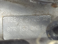 2006 Volkswagen Beetle Throttle Body P/N:07K 133 062 B Fits Fits 2005 OEM Used Auto Parts - Oemusedautoparts1.com