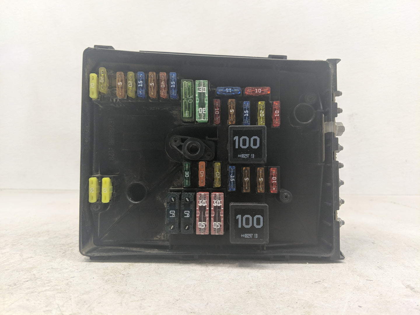 2000-2014 Volkswagen Golf Fusebox Fuse Box Panel Relay Module Fits OEM Used Auto Parts - Oemusedautoparts1.com