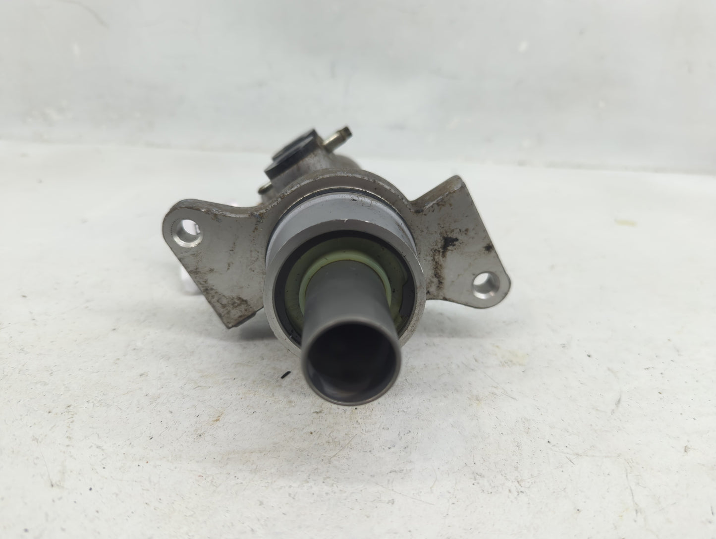 1999-2011 Volkswagen Golf Brake Master Cylinder - Oemusedautoparts1.com