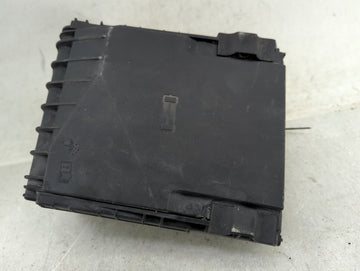 2000-2014 Volkswagen Golf Fusebox Fuse Box Panel Relay Module Fits OEM Used Auto Parts - Oemusedautoparts1.com
