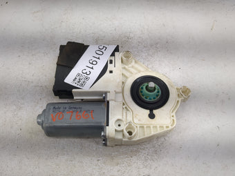 compare product Volkswagen Golf Passenger Front Right Power Window Motor 1501913