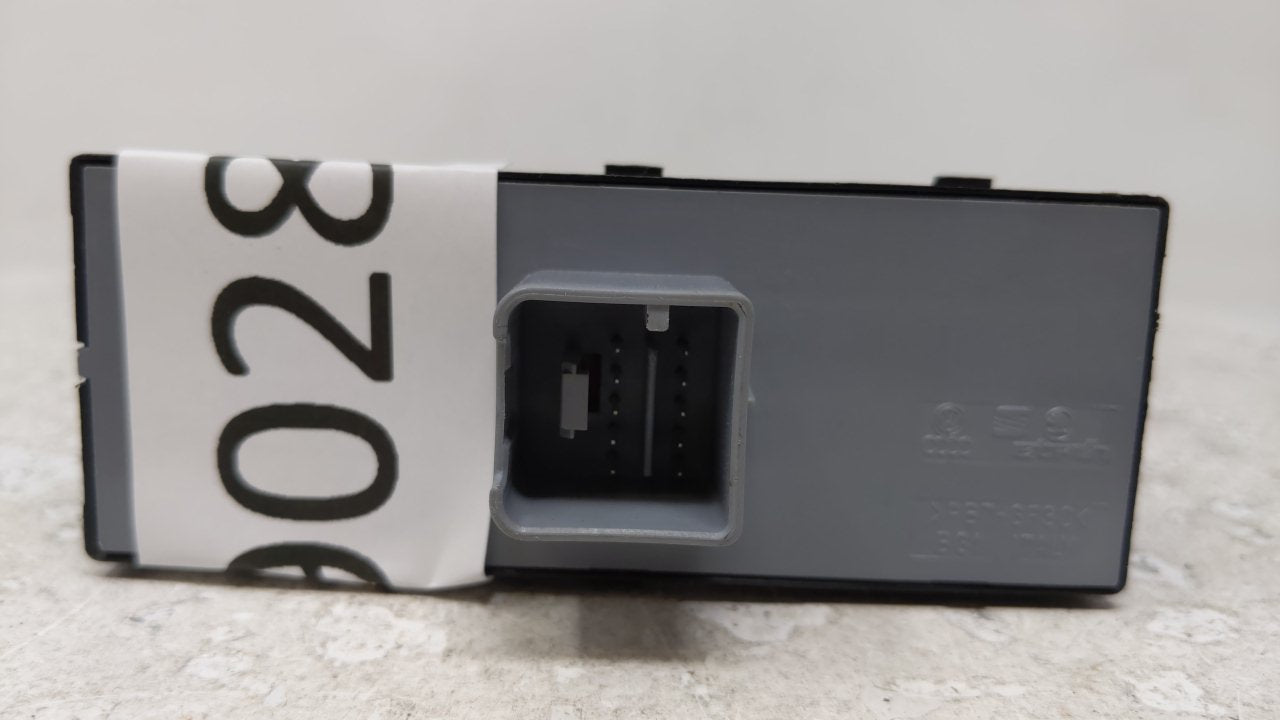 2006 Volkswagen Golf Master Power Window Switch Replacement Driver Side Left Fits OEM Used Auto Parts - Oemusedautoparts1.co