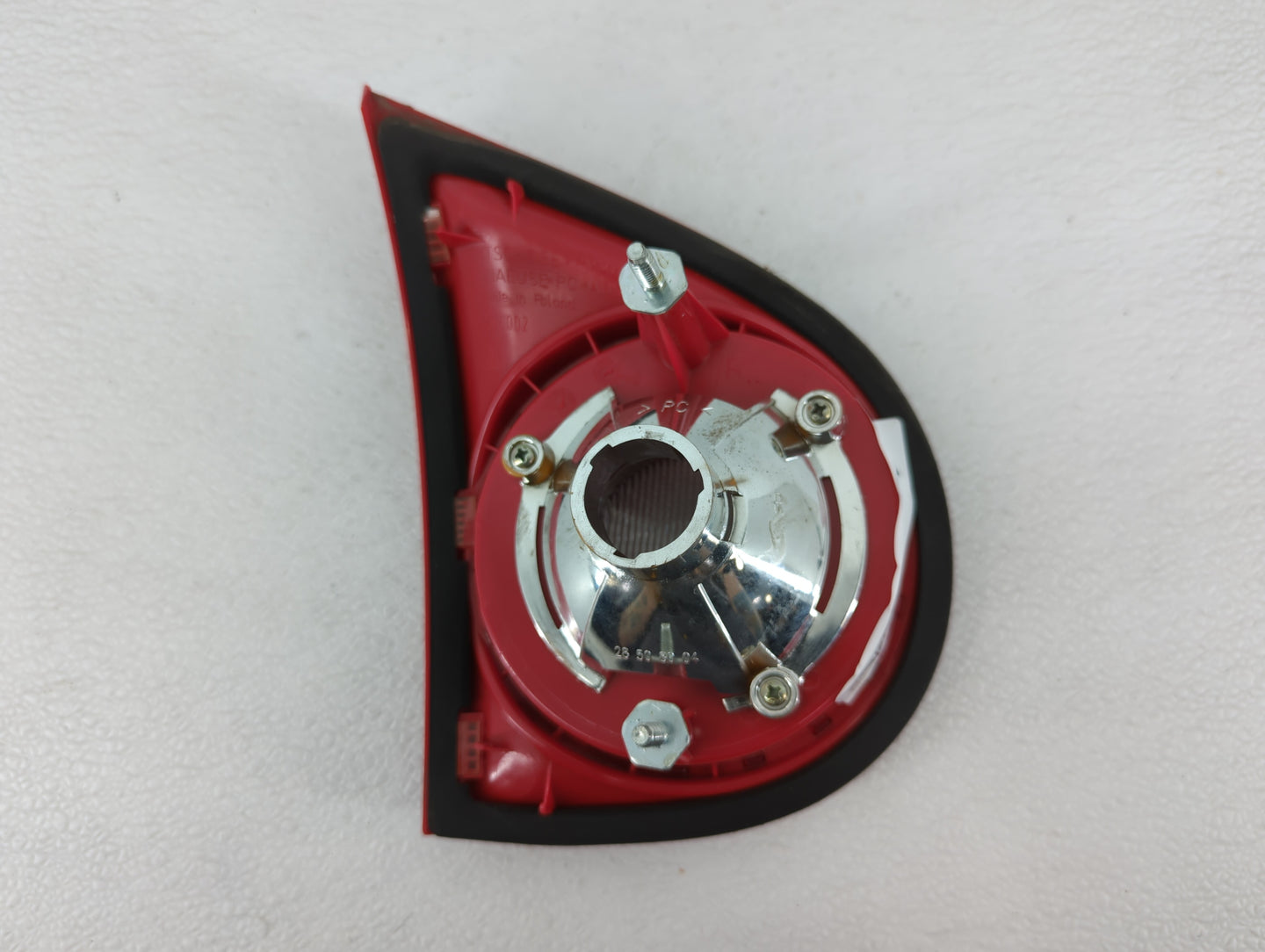 2006 Volkswagen Golf Tail Light Assembly Passenger Right OEM P/N:VGF03-TL2 Fits Fits 2007 2008 2009 OEM Used Auto Parts - Oe