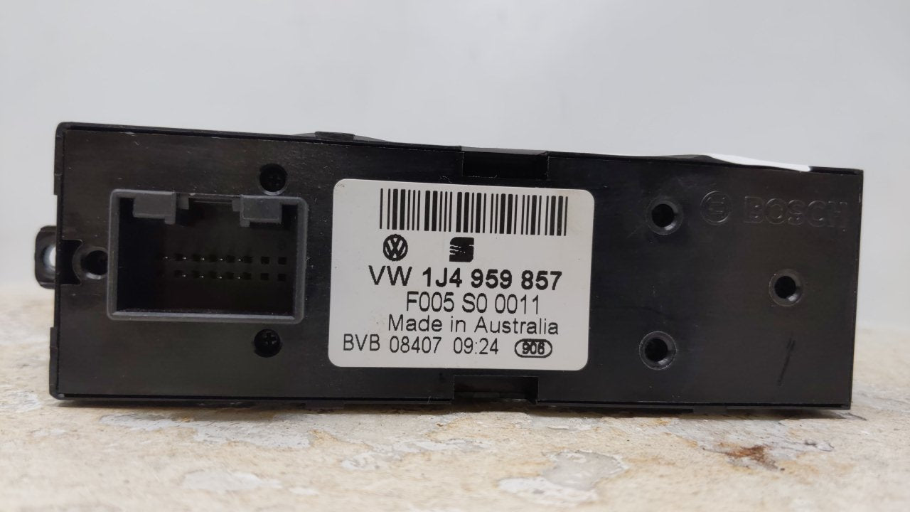 2006 Volkswagen Golf Master Power Window Switch Replacement Driver Side Left P/N:1J4 959 857 Fits OEM Used Auto Parts - Oemu