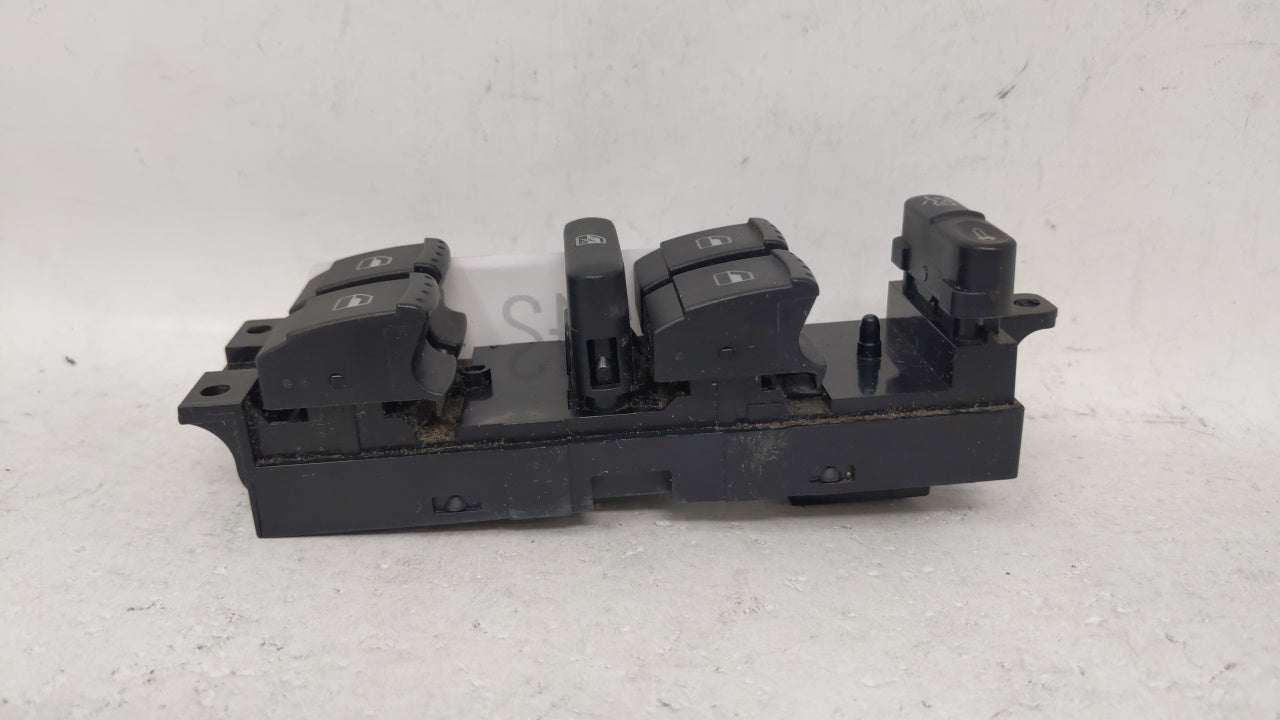 2006 Volkswagen Golf Master Power Window Switch Replacement Driver Side Left Fits OEM Used Auto Parts - Oemusedautoparts1.co