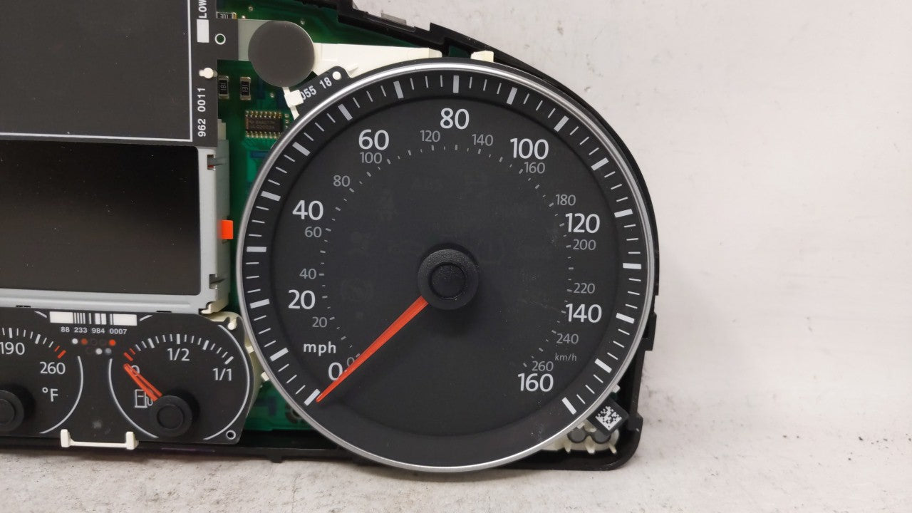 2004-2007 Volkswagen Golf Instrument Cluster Speedometer Gauges P/N:1K0 920 953H Fits Fits 2004 2005 2006 2007 OEM Used Auto