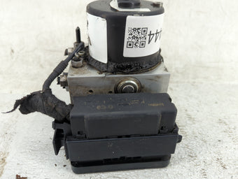 compare product 2006 Volkswagen Golf Gti ABS Pump Control Module Replacement P/N:1C0907379Q 10.0960-0354.3, 10096003543, 1C0 907 379 Q Fits OEM Used Auto Parts