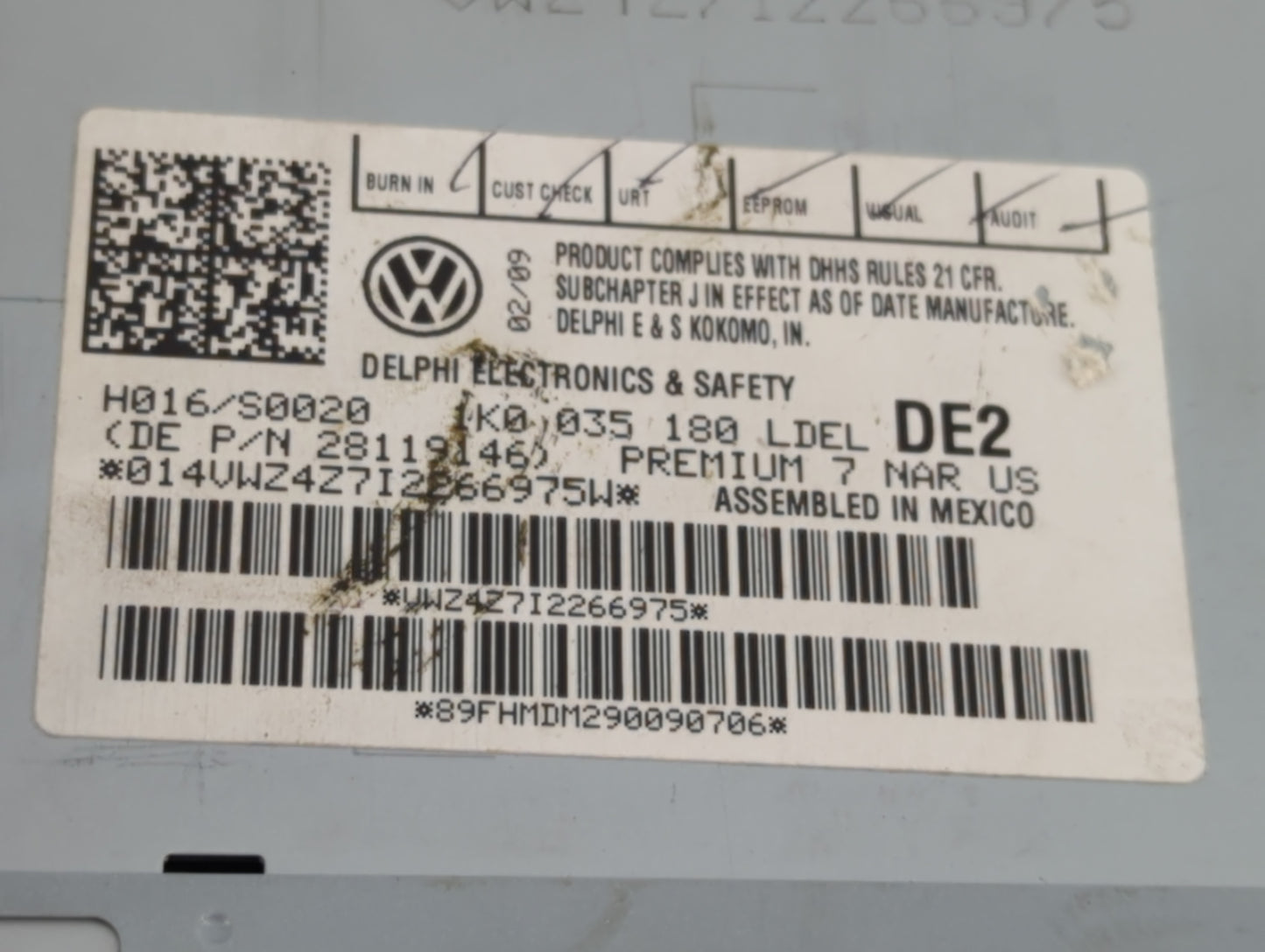 2006-2009 Volkswagen Jetta Radio AM FM Cd Player Receiver Replacement P/N:28119146 Fits Fits 2006 2007 2008 2009 OEM Used Au