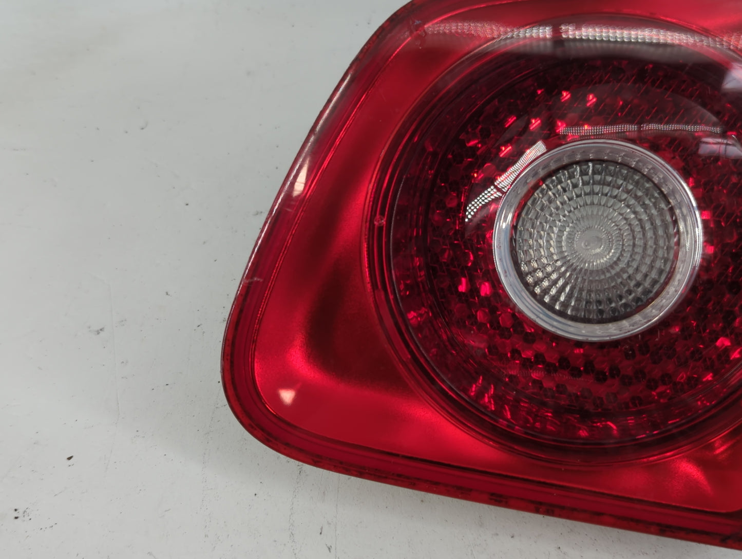 2005-2007 Volkswagen Jetta Tail Light Assembly Passenger Right OEM Fits Fits 2005 2006 2007 OEM Used Auto Parts - Oemusedaut
