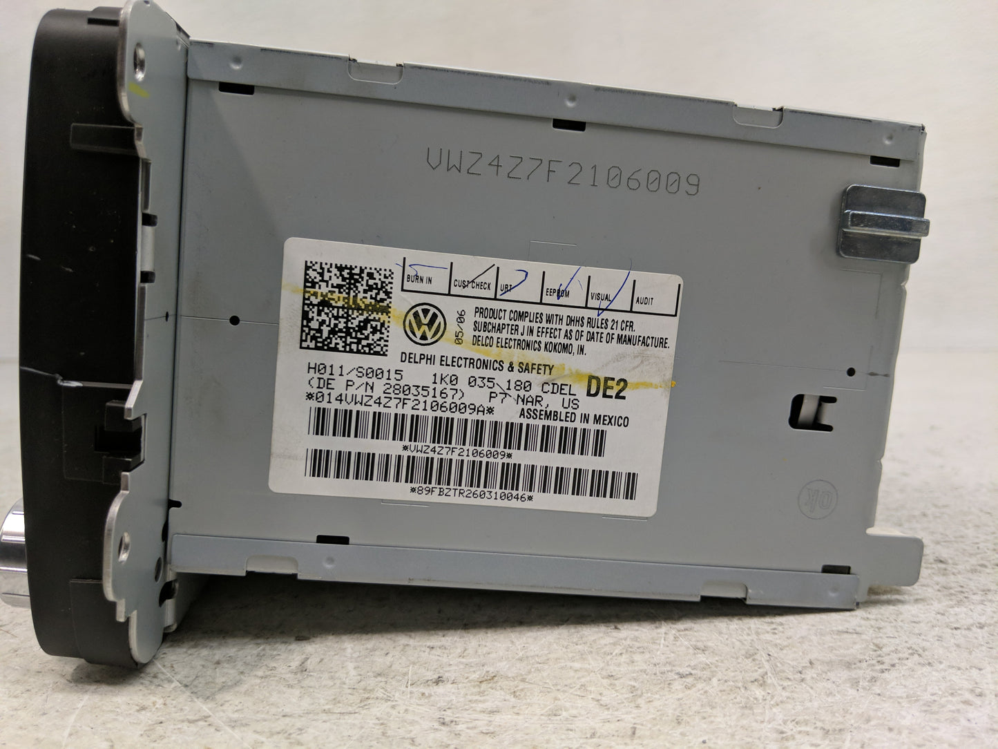 2005-2010 Volkswagen Jetta Radio AM FM Cd Player Receiver Replacement P/N:1K0 035 180 Fits Fits 2005 2006 2007 2008 2009 201