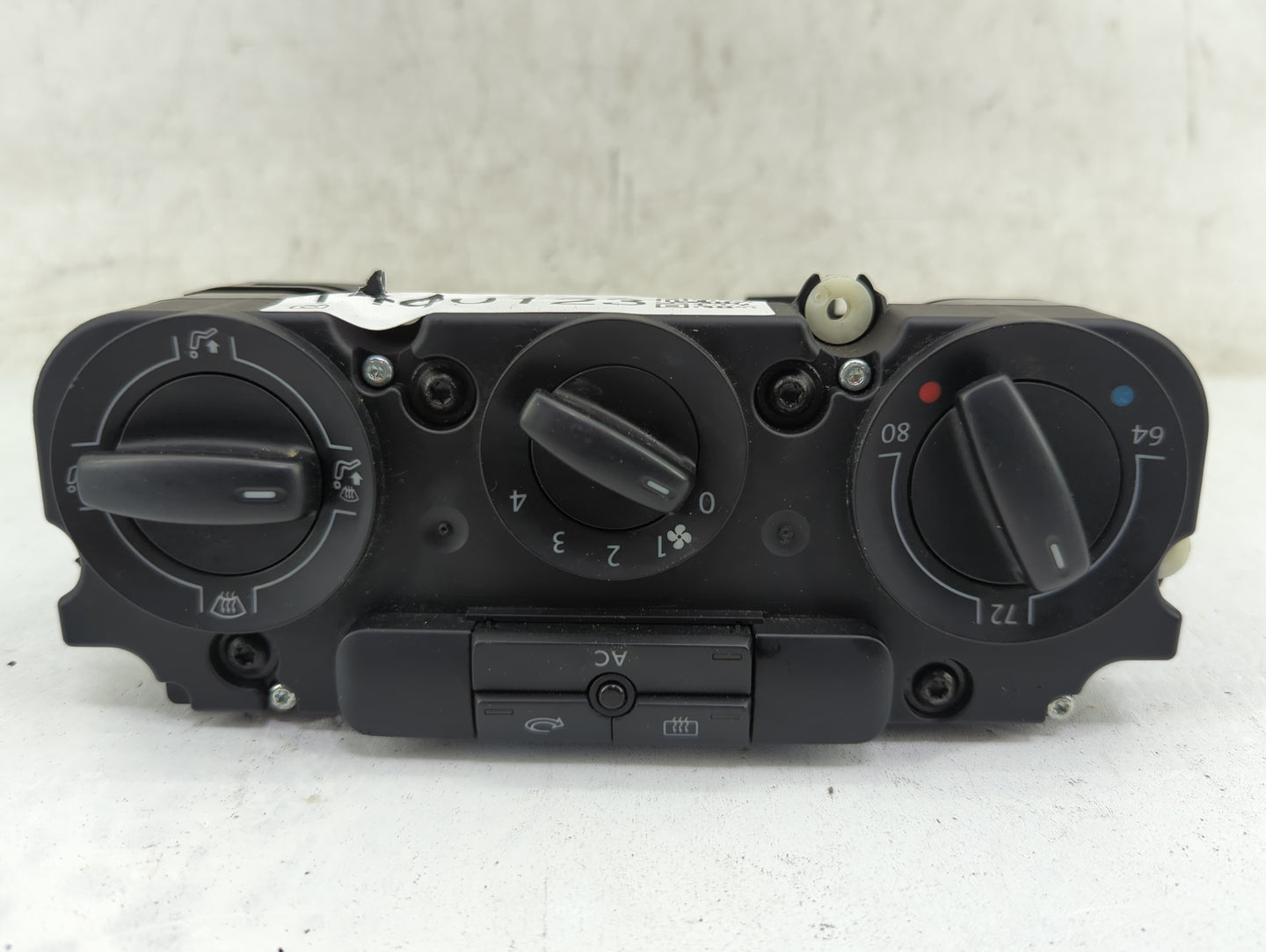 2005-2008 Volkswagen Jetta Climate Control Module Temperature AC/Heater Replacement Fits Fits 2005 2006 2007 2008 OEM Used A
