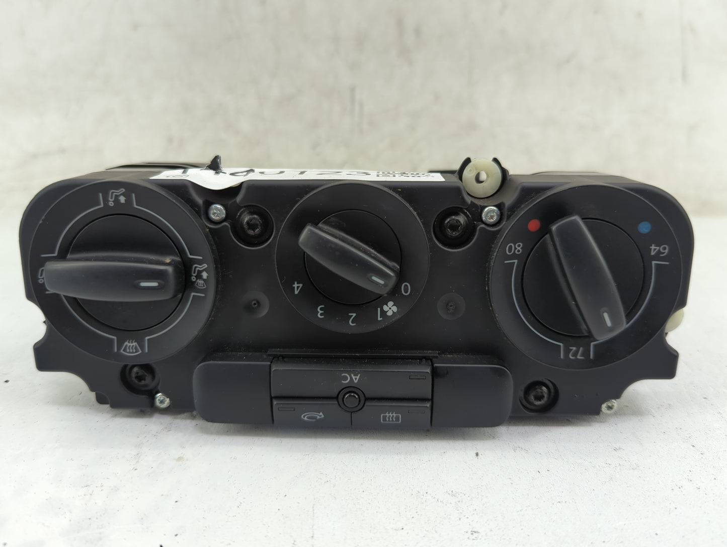 2005-2008 Volkswagen Jetta Climate Control Module Temperature AC/Heater Replacement Fits Fits 2005 2006 2007 2008 OEM Used A