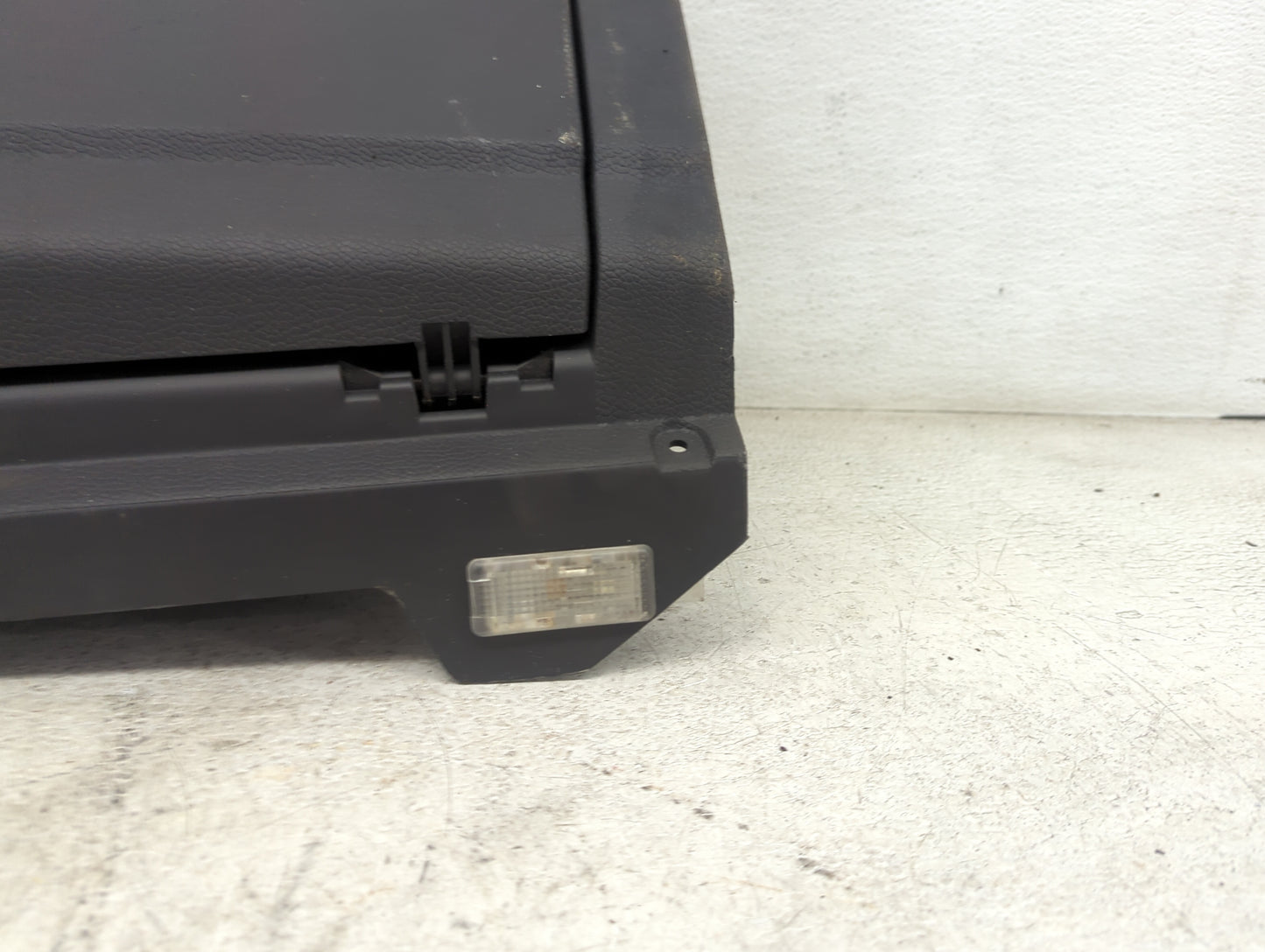 2006 Volkswagen Jetta Passenger Glove Box Door Storage Compartment Black - Oemusedautoparts1.com