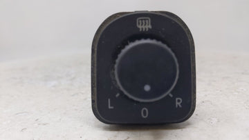 2006 Volkswagen Jetta Master Power Window Switch Replacement Driver Side Left Fits OEM Used Auto Parts
