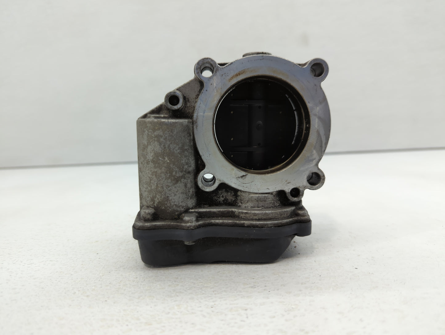 2006-2019 Volkswagen Jetta Throttle Body P/N:06F 133 062 E Fits OEM Used Auto Parts - Oemusedautoparts1.com