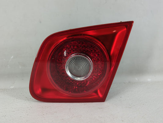 2005-2007 Volkswagen Jetta Tail Light Assembly Passenger Right OEM Fits Fits 2005 2006 2007 OEM Used Auto Parts - Oemusedaut