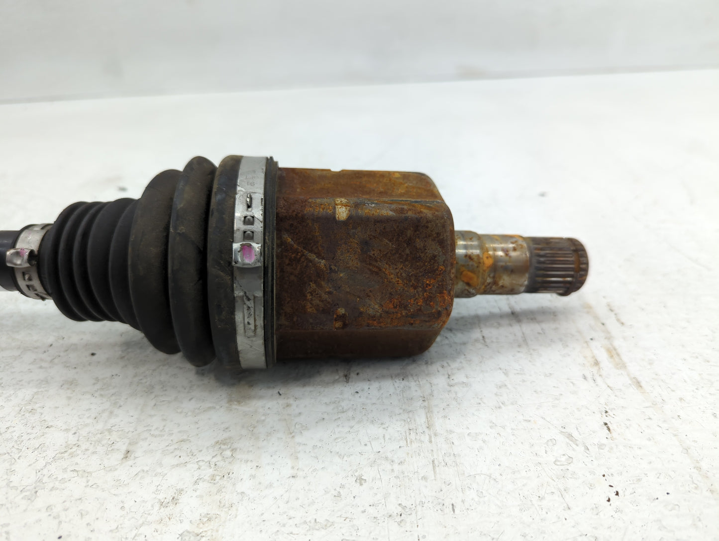 2005-2018 Volkswagen Jetta Axle Shaft Front Driver Cv C/v - Oemusedautoparts1.com